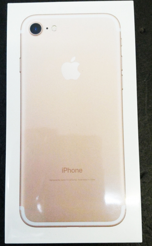 【中古】docomo Apple iPhone7 128GB MNCN2J/A ローズゴールド [163]【福山店】