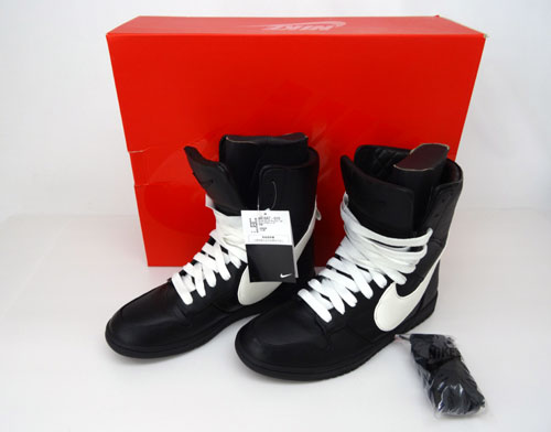 【中古】NIKE RICCARDO TISCI DUNK LUX/RT ナイキ リカルドティッシ ダンク ラックス アールティー/品番：841647-010/国内正規品/カラー：BLACK/WHITE/ブラック/ホワイト/2015年製/コラボ/ハイカット/スニーカー/ハイブランド【山城店】