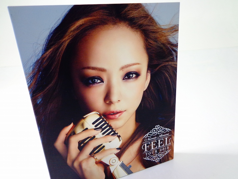 【中古】namie amuro FEEL tour 2013 (特典ポスター無) [Blu-ray] / 安室奈美恵［30］【福山店】