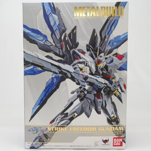 【中古】バンダイ METAL BUILD メタルビルド ストライクフリーダムガンダム 機動戦士ガンダム SEED DESTINY （シードデスティニー）  / フィギュア【山城店】