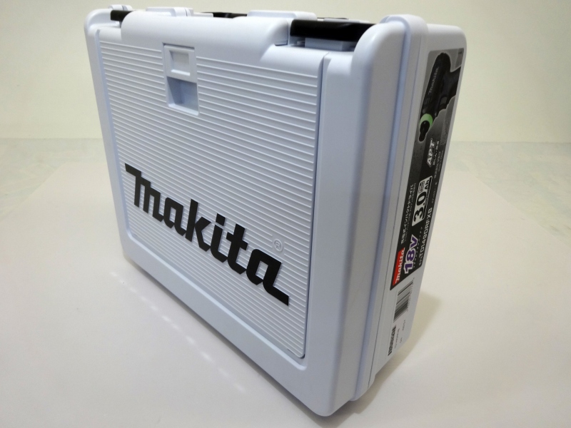 【中古】makita/マキタ 充電式インパクトドライバ(バッテリ2個・充電器・ケース付) TD149DRFXB ブラック [173]【福山店】