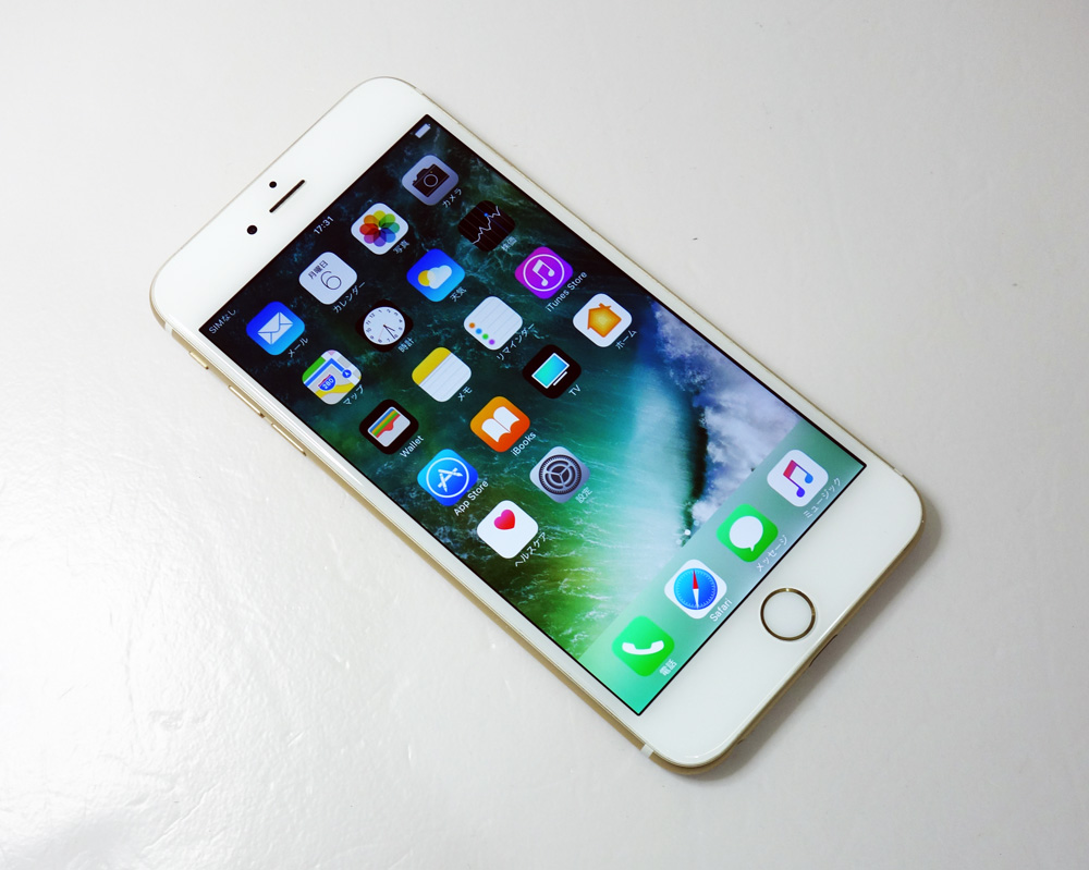 【中古】★残債なし！☆画面綺麗で概ね美品です！★docomo Apple iPhone6 Plus 64GB MGAK2J/A Gold [163]【福山店】