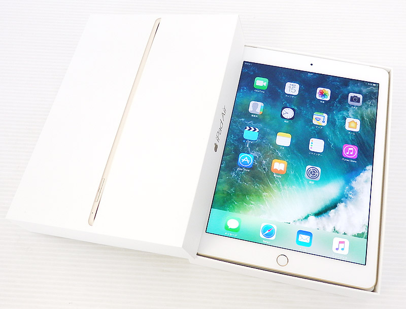 【中古】Apple iPad Air2 32GB MNVR2J/A ゴールド 白ロム ドコモ アップル  アイパッド【米子店】