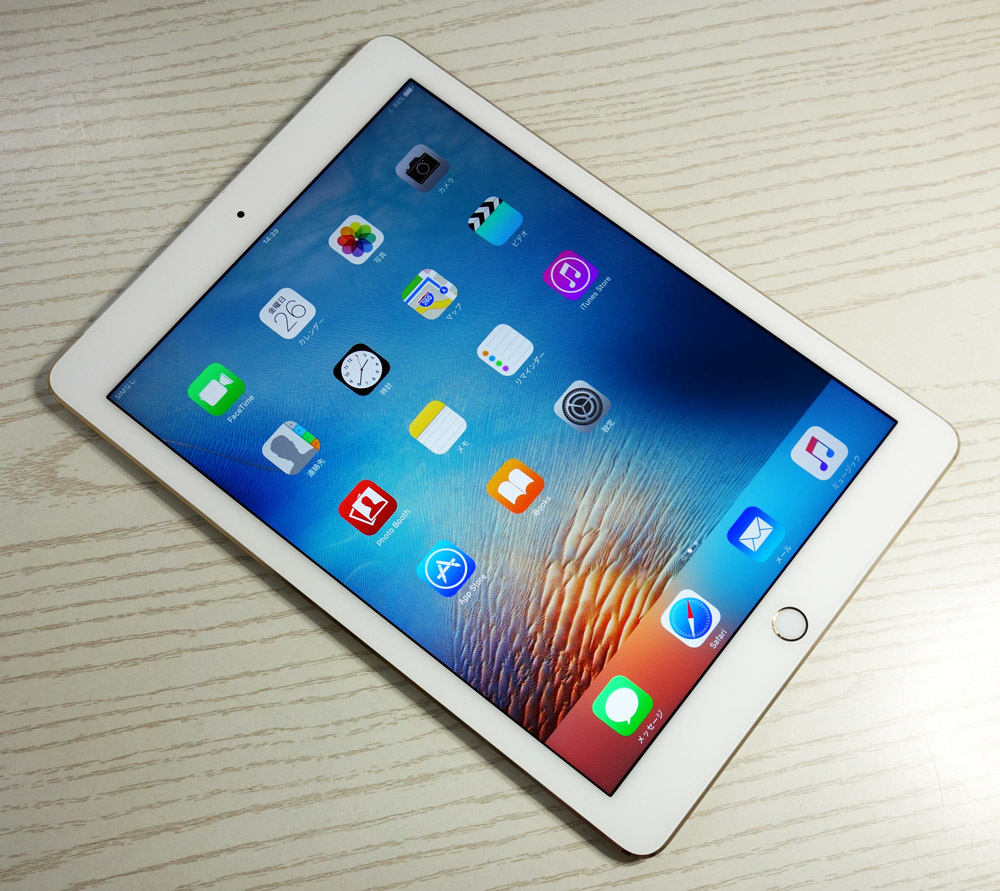 【中古】docomo Apple iPad Air2 Wi-Fi+Cellular 16GB MH1C2J/A Gold [164]【福山店】