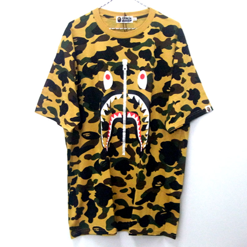 【中古】A BATHING APE ”16AW"/アベイシングエイプ/1ST CAMO SHARK TEE/Tシャツ/サイズ：XXL/色：イエローカモフラ/ストリート【山城店】